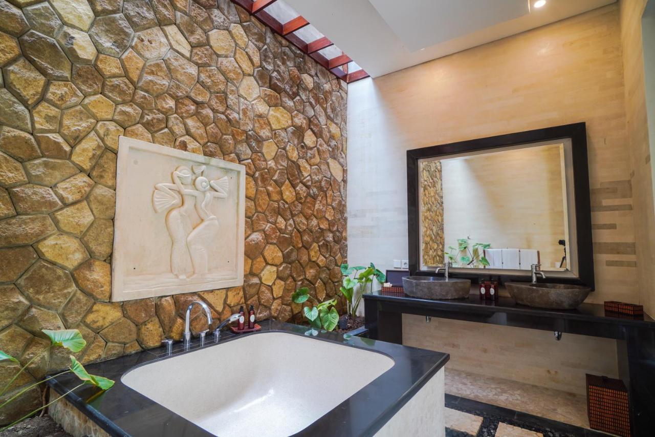 Giri Bhagawan Villas & Spa Nusa Dua  Exterior foto