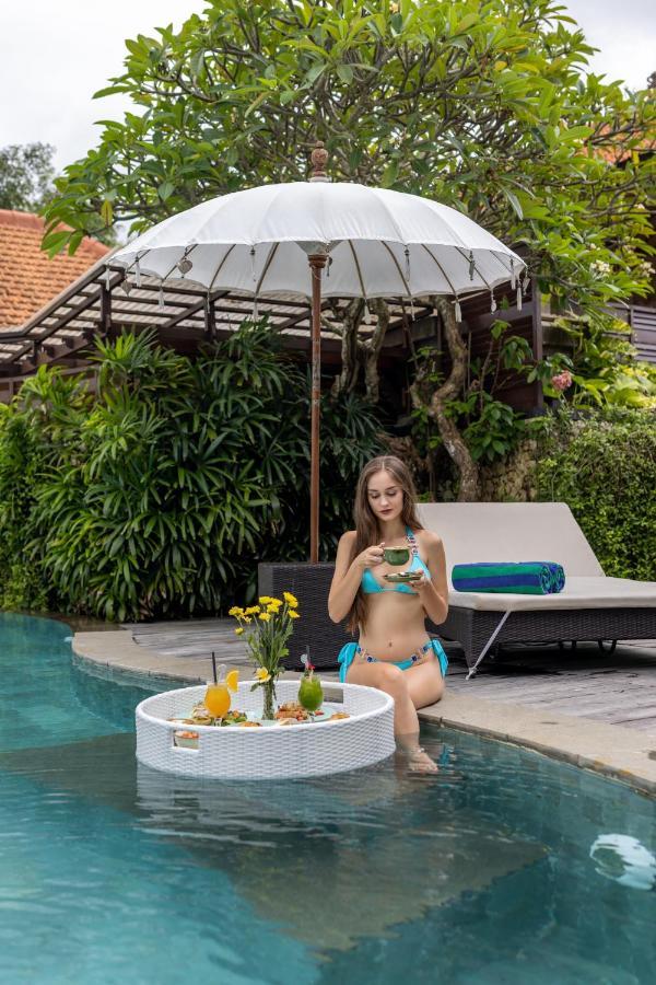 Giri Bhagawan Villas & Spa Nusa Dua  Exterior foto