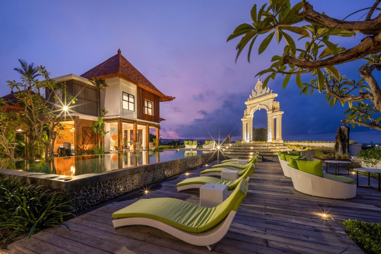 Giri Bhagawan Villas & Spa Nusa Dua  Exterior foto
